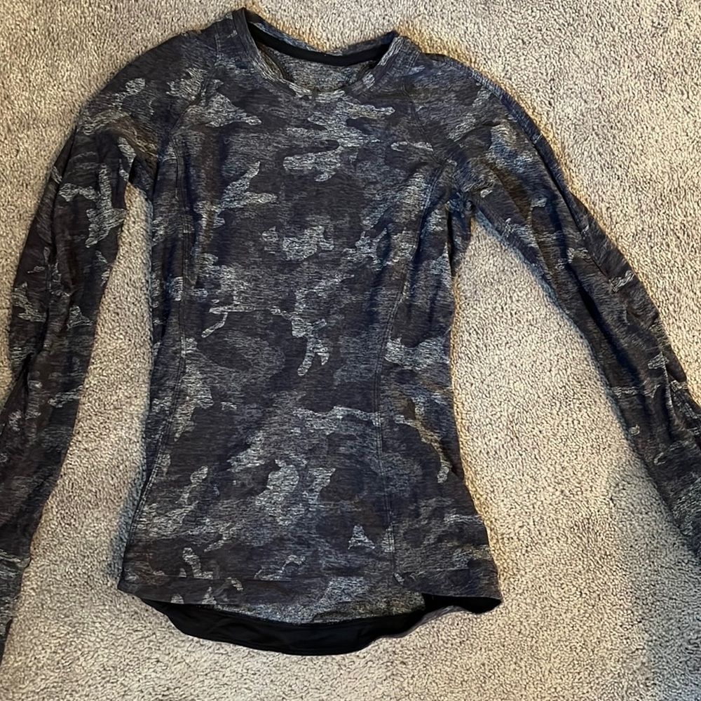 long sleeve lululemon top